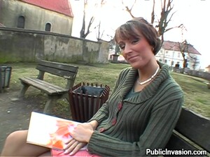 Lucky Day Out With Sexy Short-Haired Girl In POV Clip