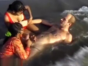 ビーチ,インド人のポルノ