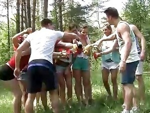 Group Sex In The Nature For A Bunch Of Insatiable College Girls Sounds Like Fun