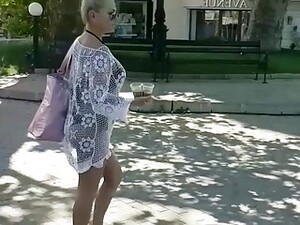 Amateur Spied Hot Blonde To See Her Pussy-Public Masturbation