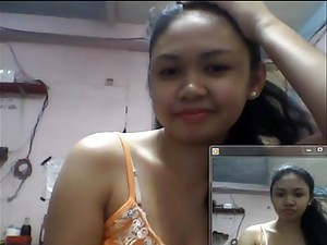 Filipino Girl Showing Boobs In Skype In 2015