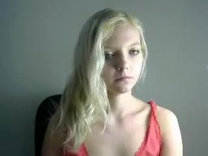 Cloeey Amateur Video On 02/18/16 20:41 From Chaturbate