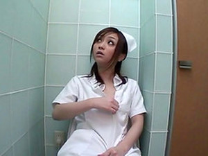 Медсестры,Туалет