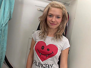 Thirsty Blonde Teen Slut Bibi Noel Needs Cum In Her Slutty Mouth