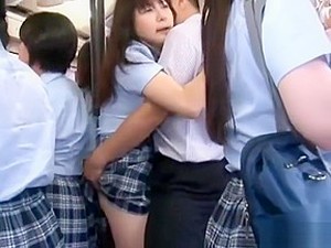 Pornô asiático,Ônibus,Pornô japonês,Em público