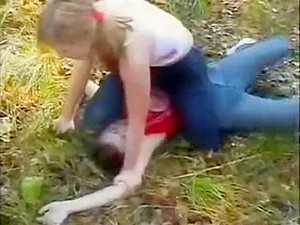 Kadın dövüşü,Rus pornosu,Eski